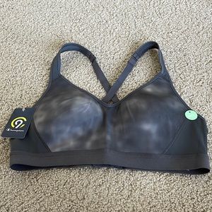 NWT C9 medium support sports bra